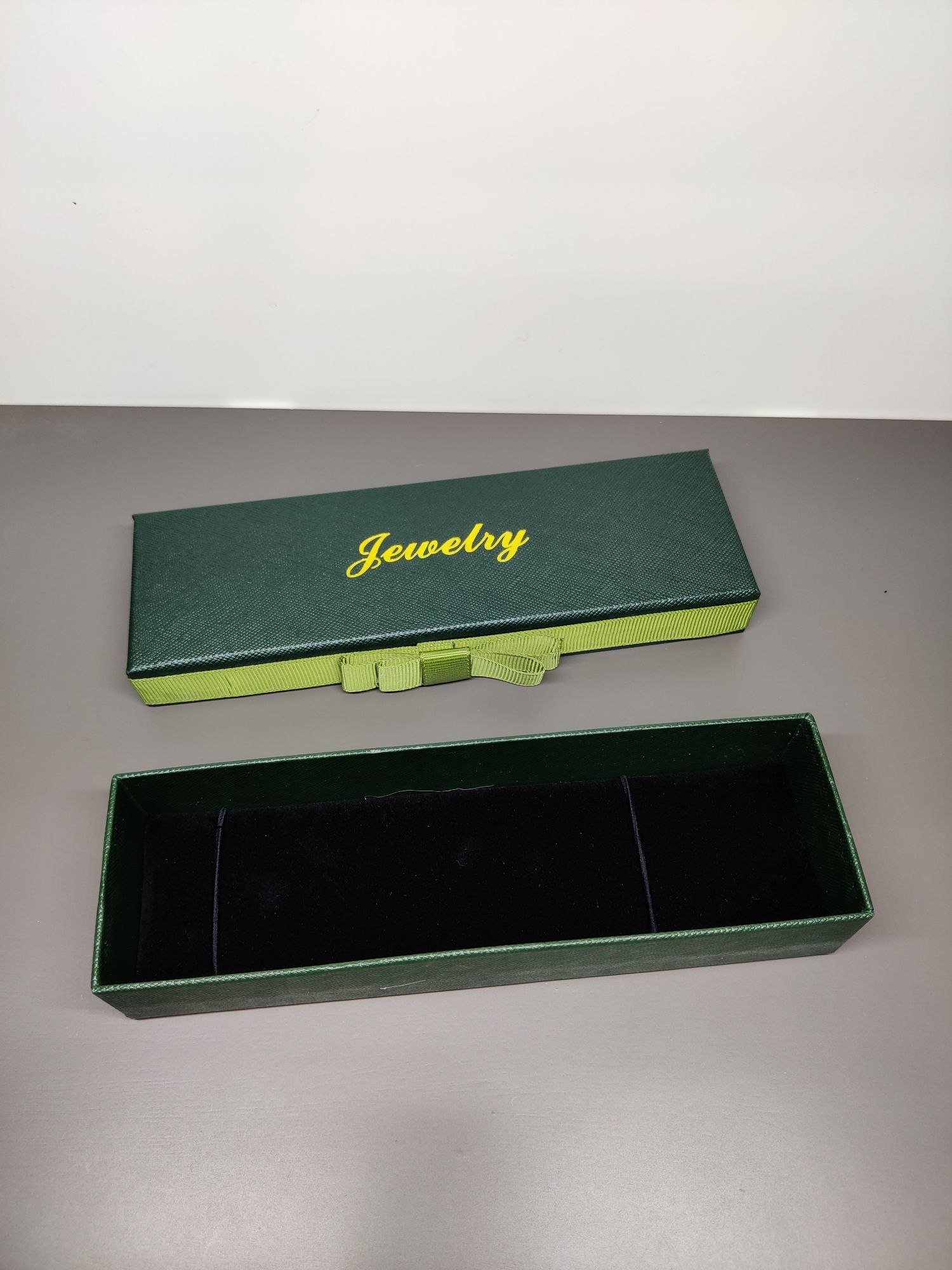 Factory direct sales of high-end jewelry boxes Application Scenario