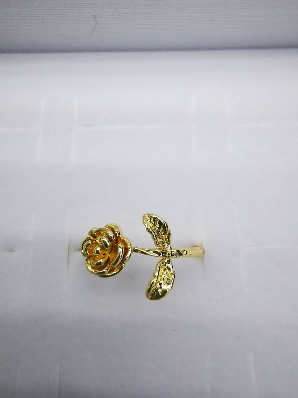 26 versión coreana anillo de cobre puro chica bugigantilla simple ins viento moda frijoles redondos pequeños anillo combinado apertura ajustable details Picture