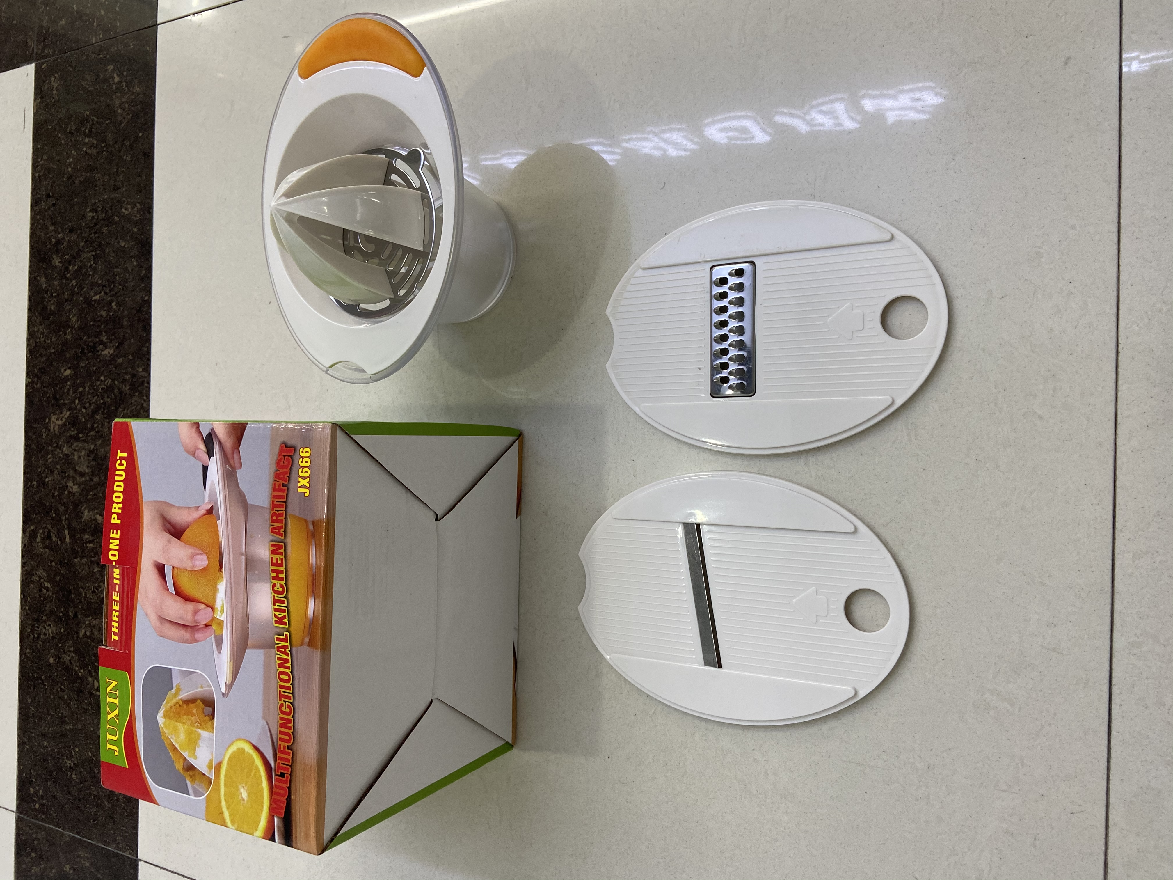 Multifunctional lemon maker