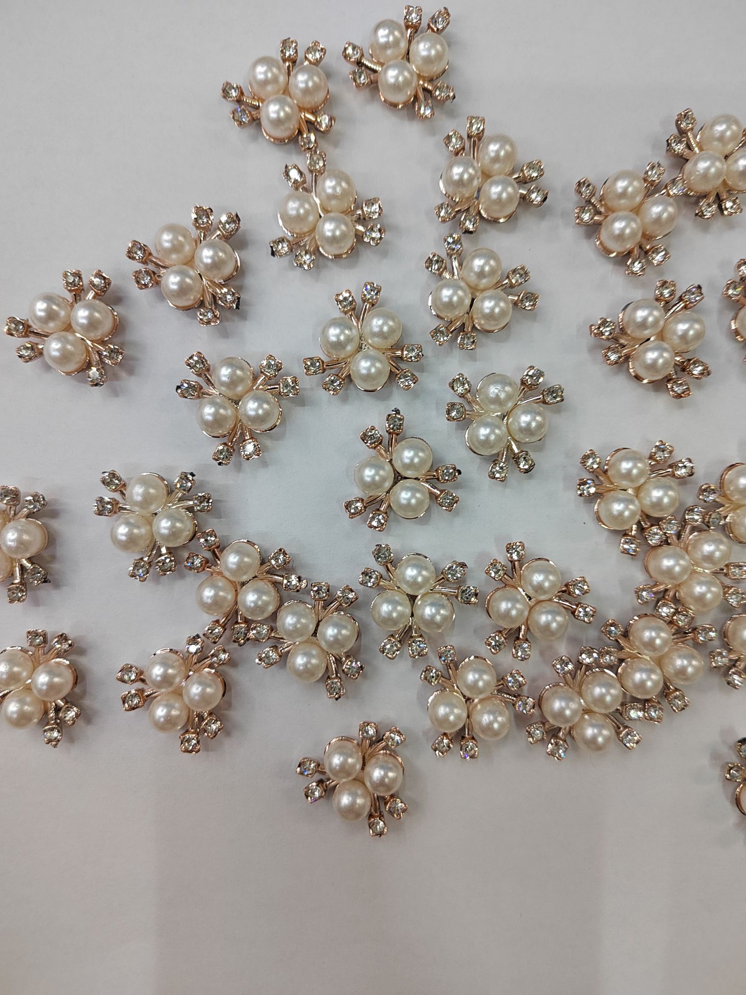 塑料电镀珍珠花鞋配件箱包配件