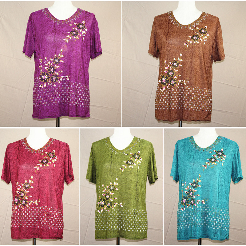New summer 2020 women's short-sleeved T-shirts for middle-aged and elderly people, large-sized ice silk mom outfits, direct sales from the manufacturer at street stalls New summer 2020 women's short-sleeved T-shirts for middle-aged and elderly people, large-sized ice silk mom outfits, direct sales from the manufacturer at street stalls