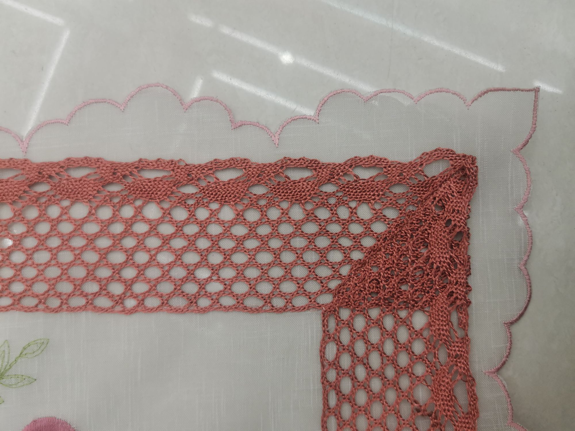 Yina Pavilion Table Flag 3 details Picture