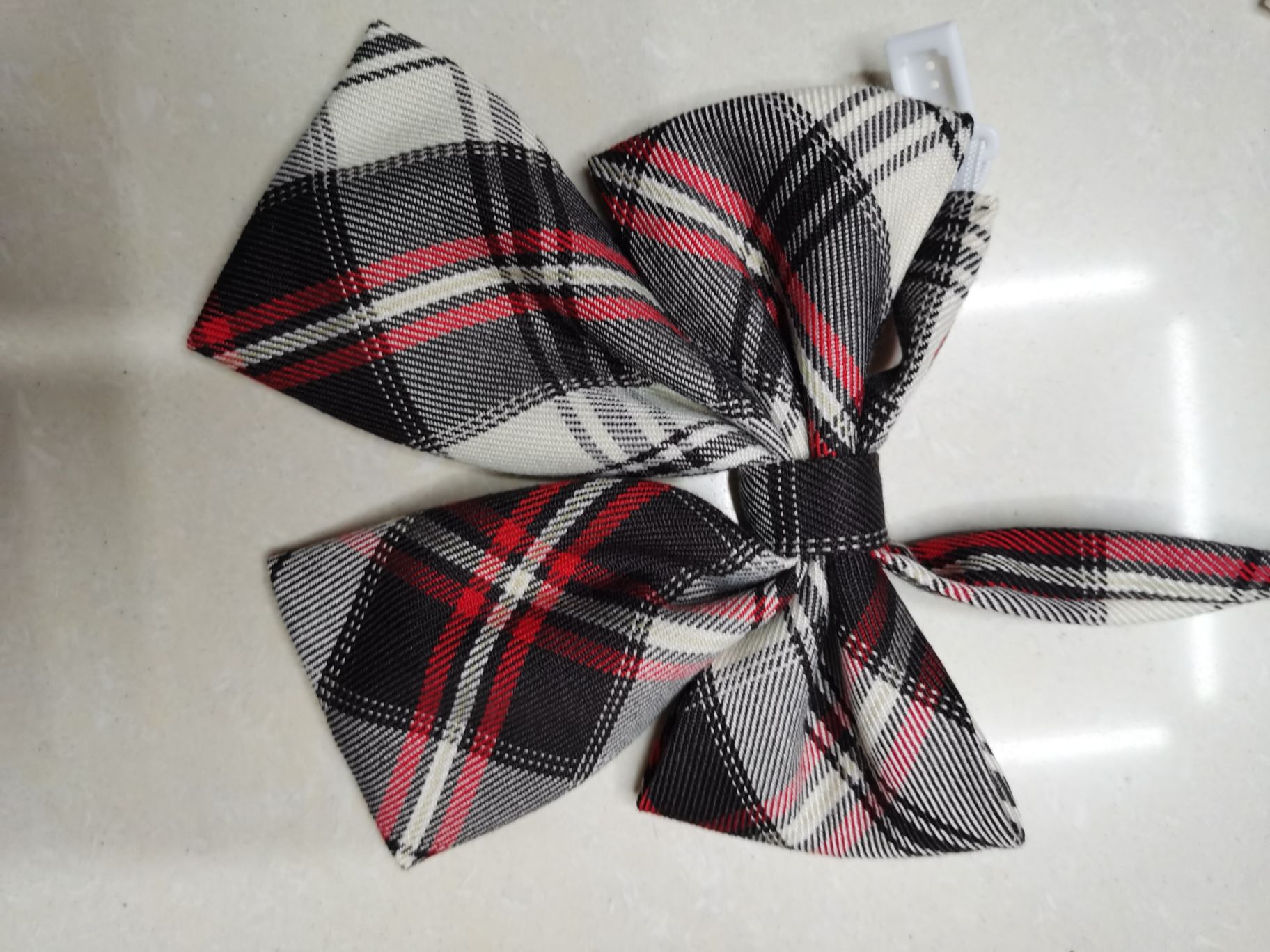 Chemical fiber yarn-dyed checkered bow tie details Picture