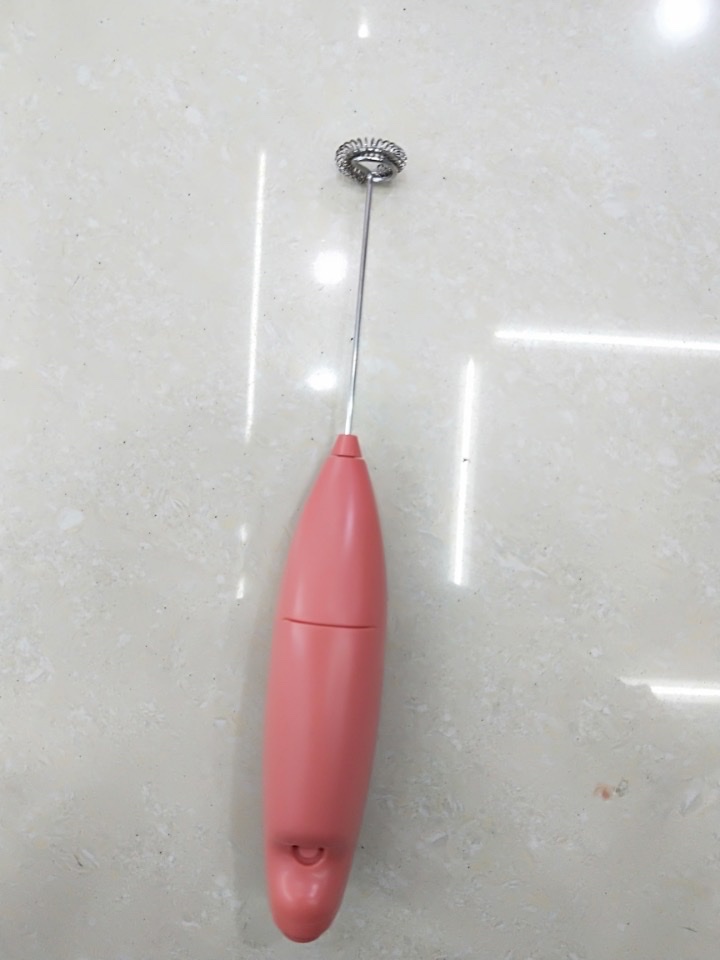 Egg beater detail image 3