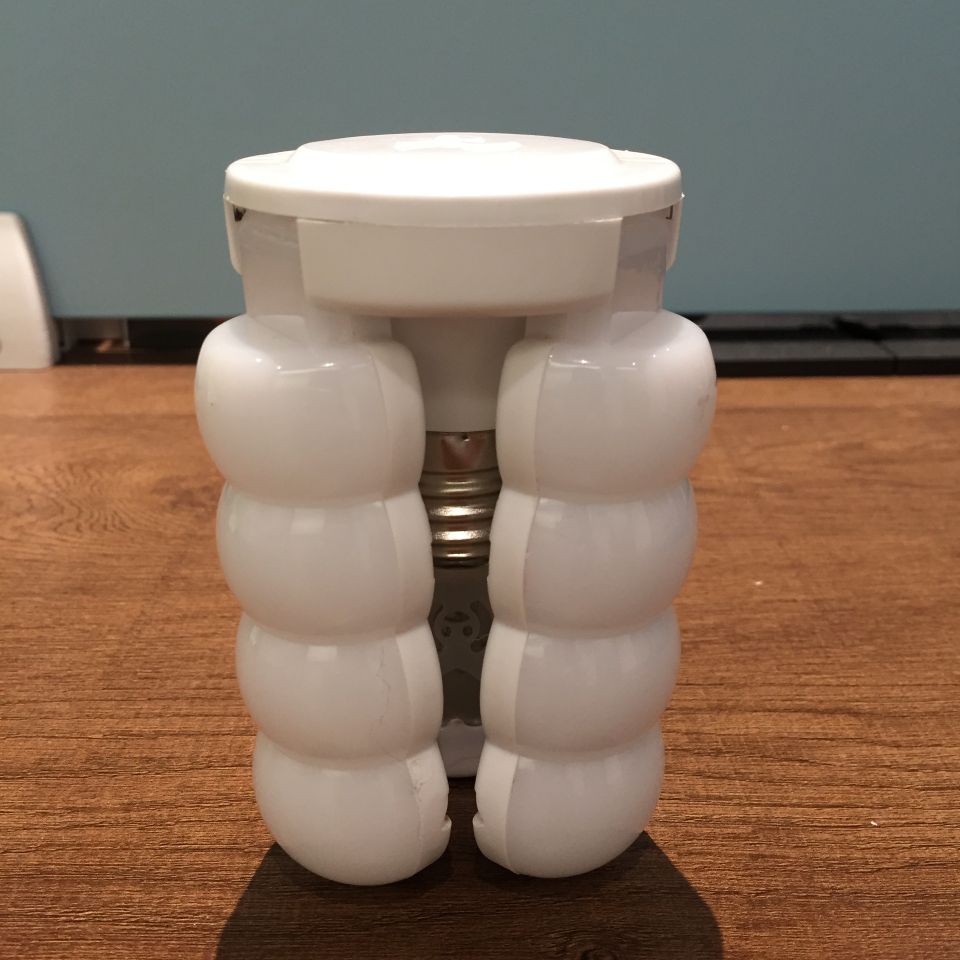 外贸销售创意折叠糖葫芦mini三叶灯车库叶子灯 白色LED灯 