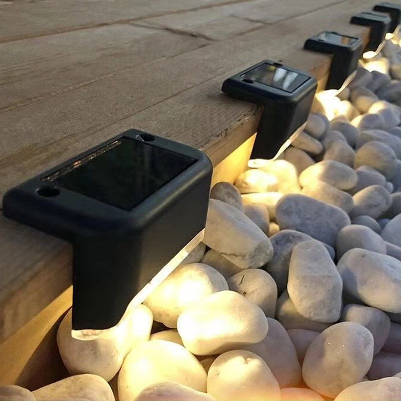 Wholesale solar outdoor decorative fence lights, railing lights, staircase lights, waterproof LED step lights and garden lights from the manufacturer Specification image
