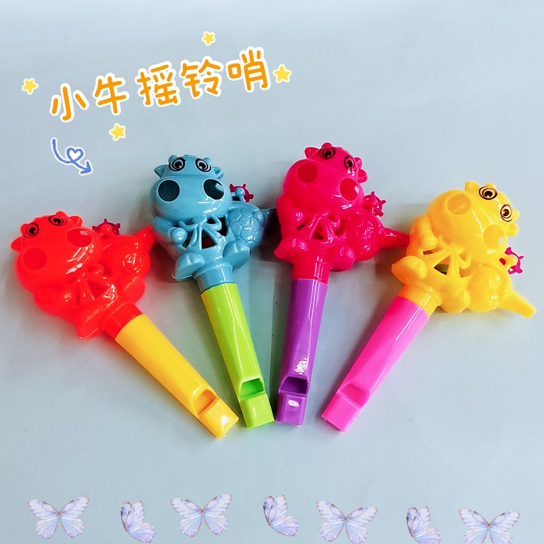 新款小牛摇铃足球吹转口哨幼儿手抓塑料玩具挂板配件赠品厂家直销批发热销货源充足详情图2