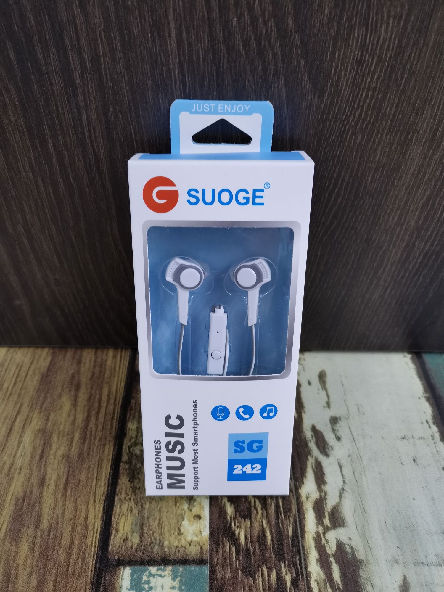 Guangdong soqu marca 3-1 auriculares de teléfono móvil en el oído auriculares de audio MP3 auriculares con cable auriculares pequeños moda creativa boutique Application Scenario