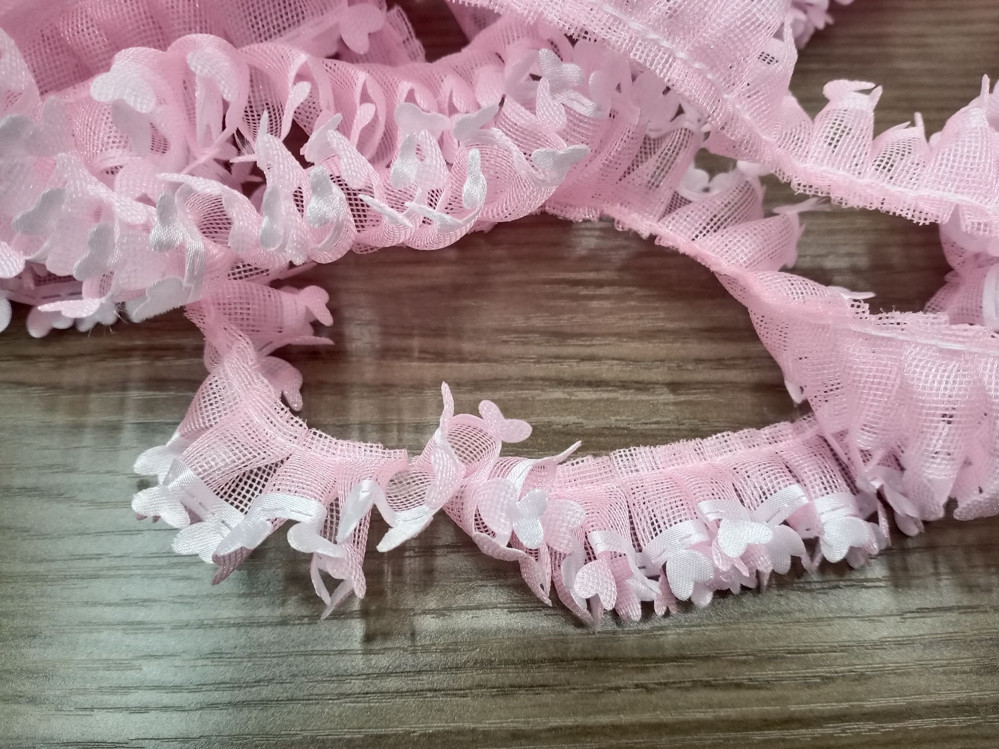 Satin cloth detail image 1