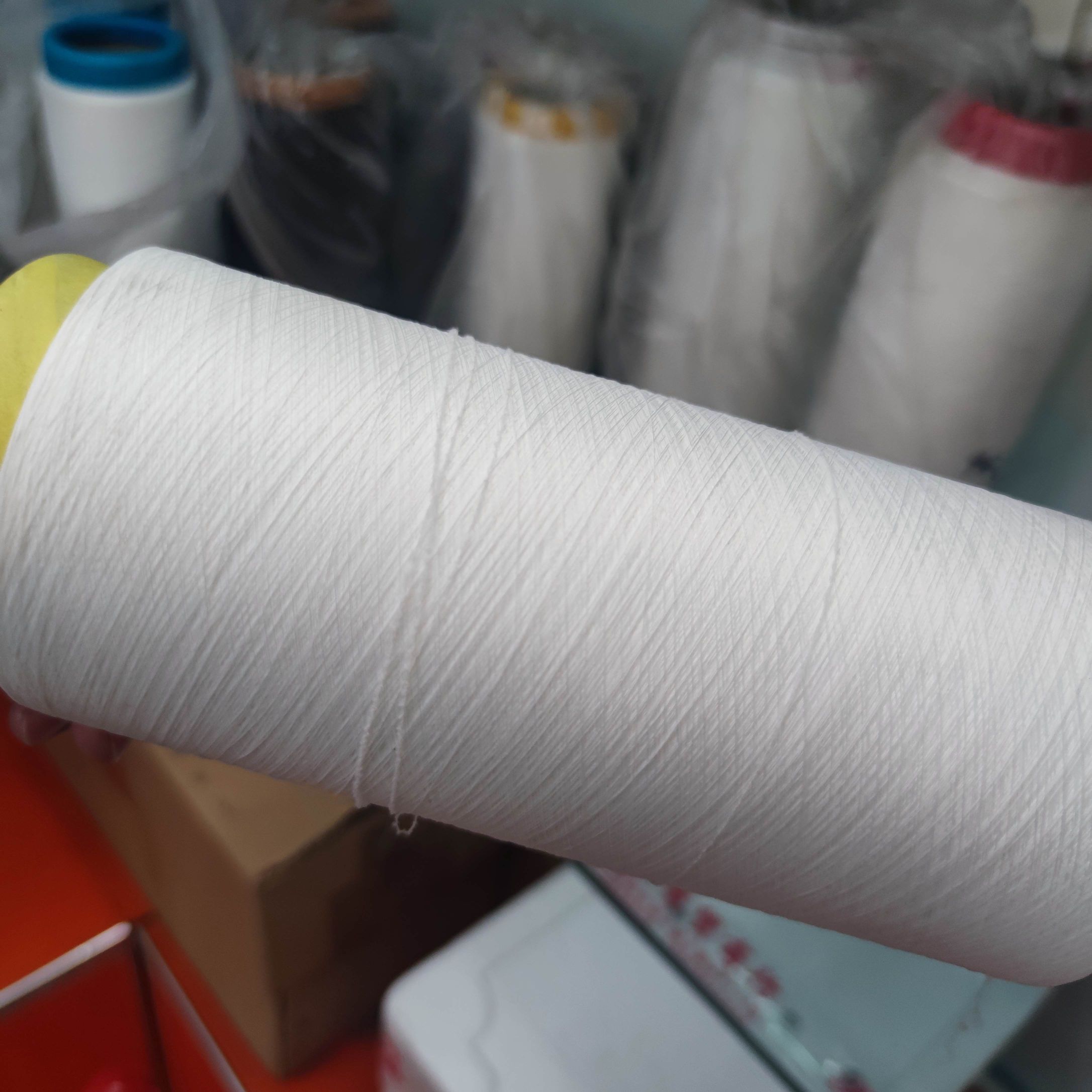 40D70D140D工业织造原材料白色 黑色氨纶丝高弹性氨纶丝 