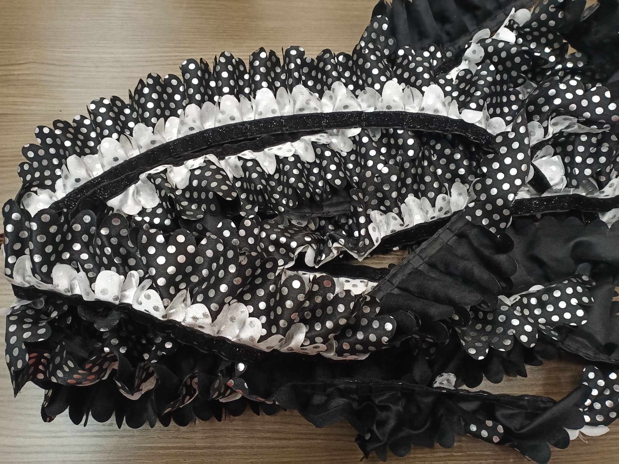 Satin cloth details Picture