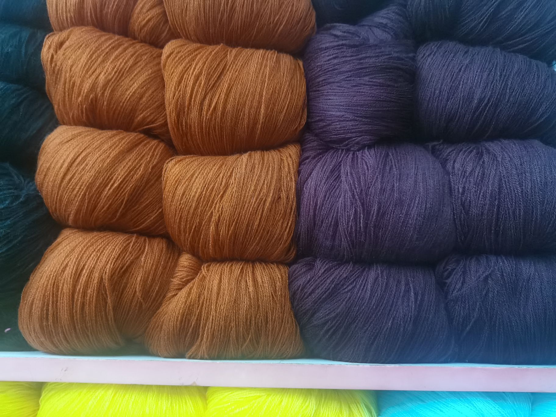 Wool yarn details Picture