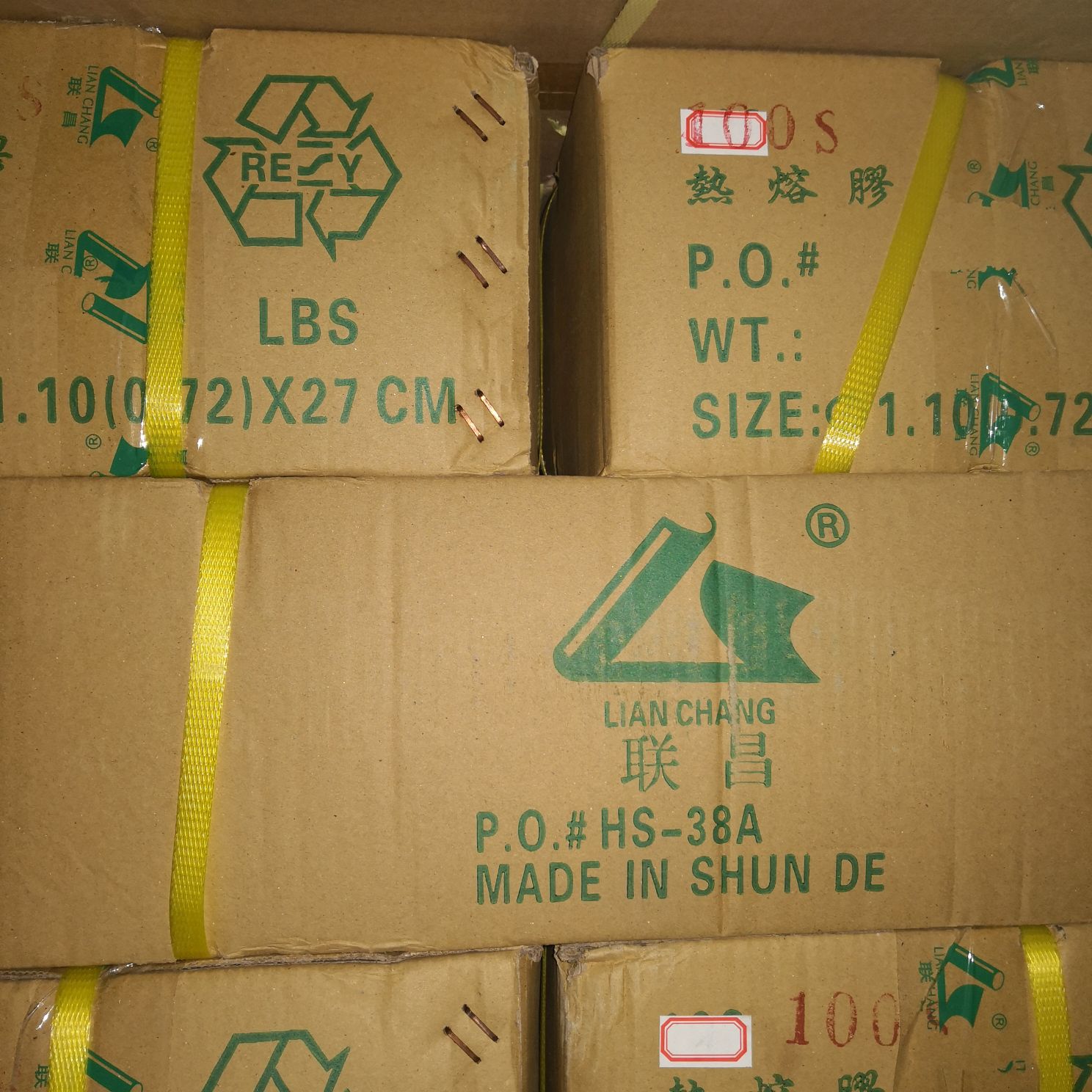 Lianchang hot melt adhesive Stick 108 model imported petroleum resin is transparent and has good adhesion. Net weight 16 kilograms, diameter 7 millimeters, fine adhesive 11 millimeters, thick adhesive length 27 centimeters pic 4