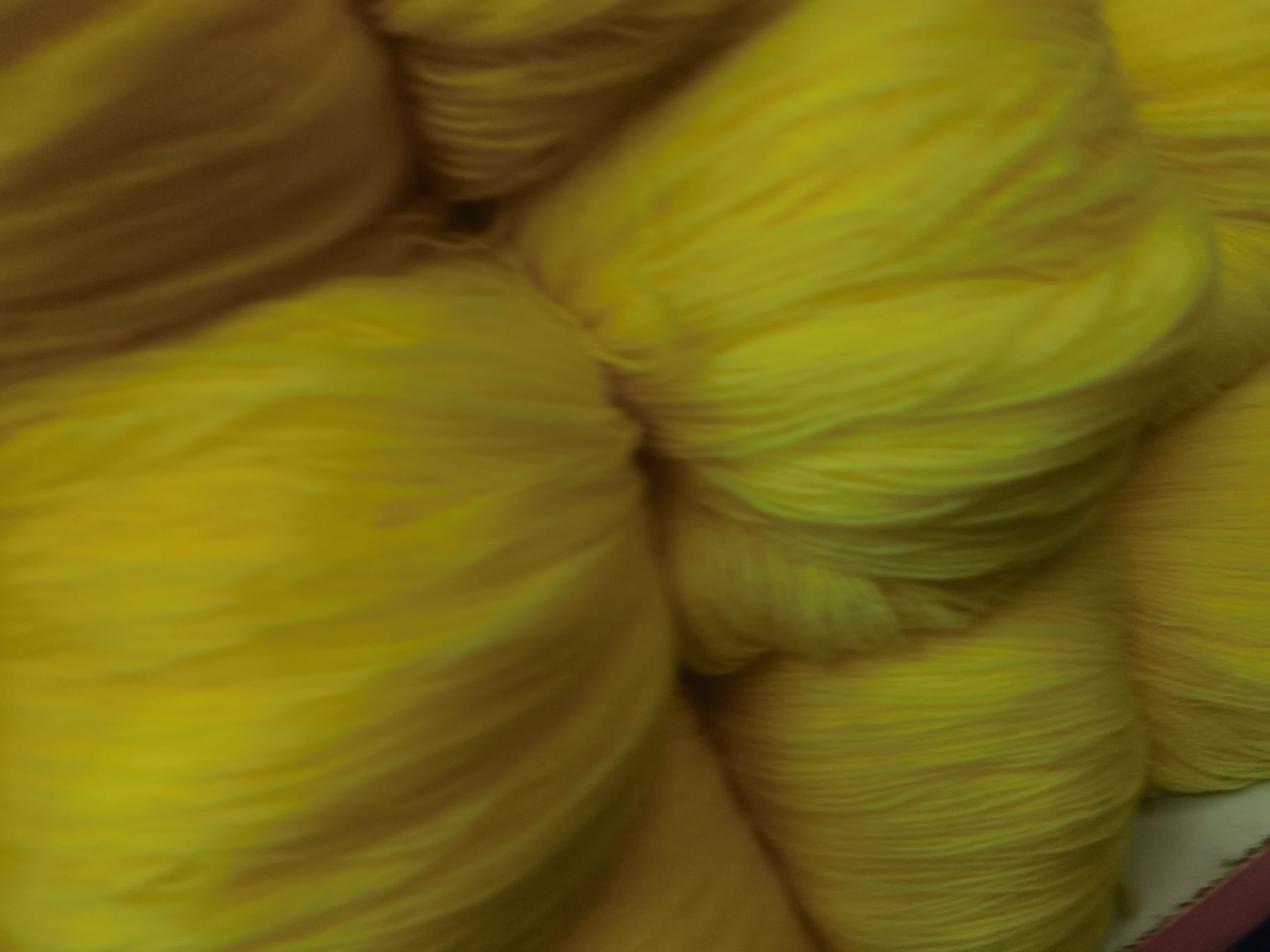 Wool yarn