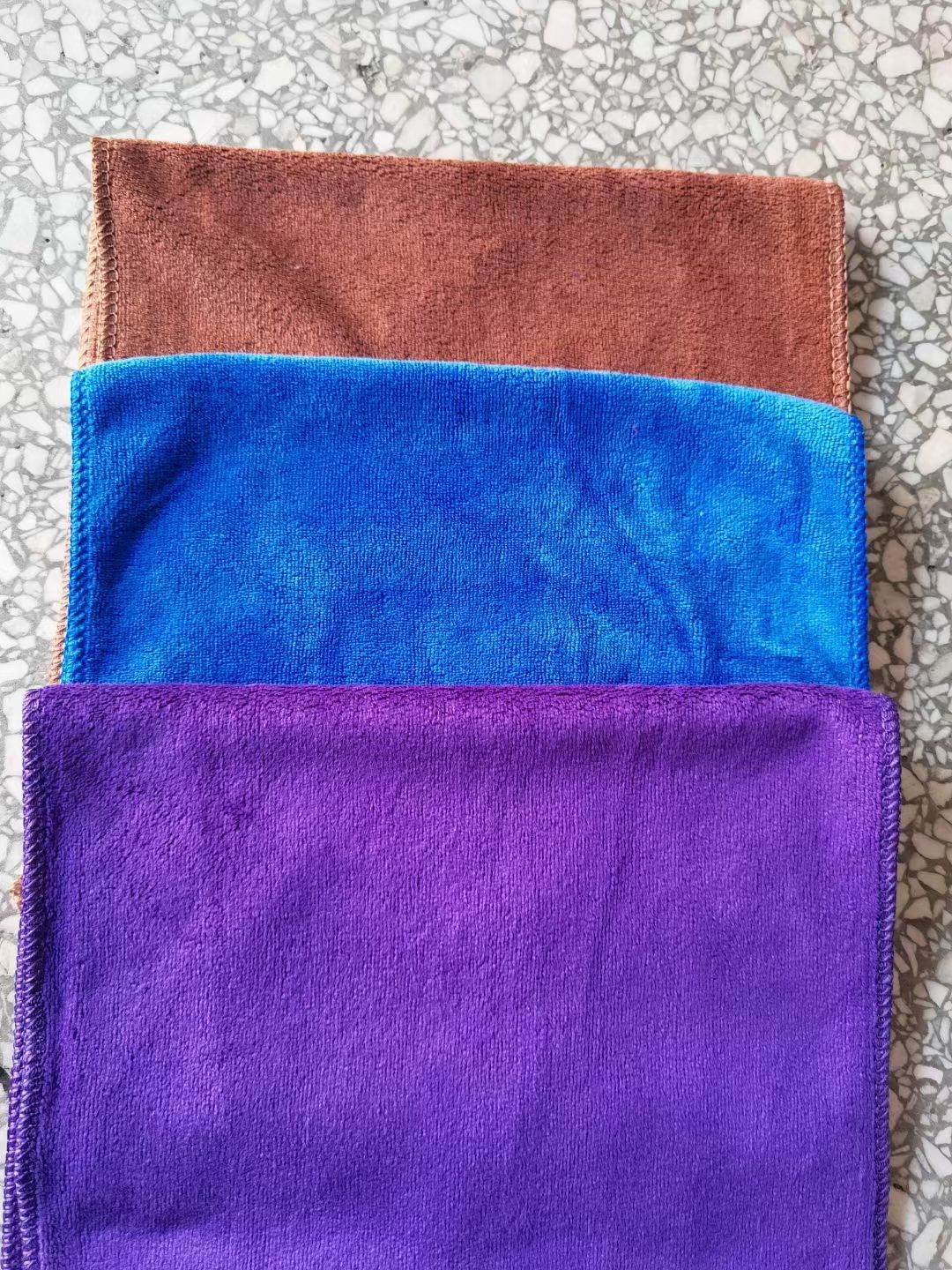 Microfiber towels, car towels, dry hair towels and cleaning cloths have strong water absorption and do not shed fibers pic 4