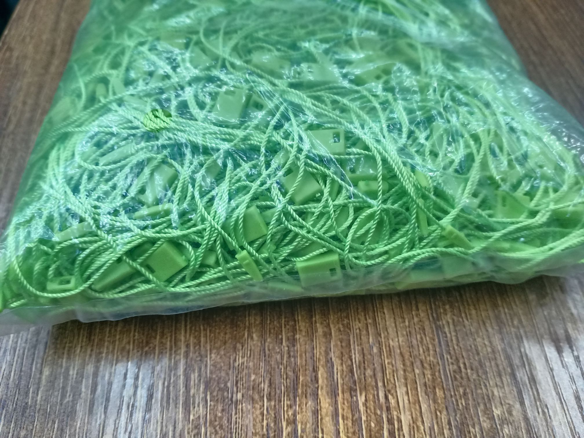 绿色吊牌吊粒吊绳厂家直销吊粒现货吊粒