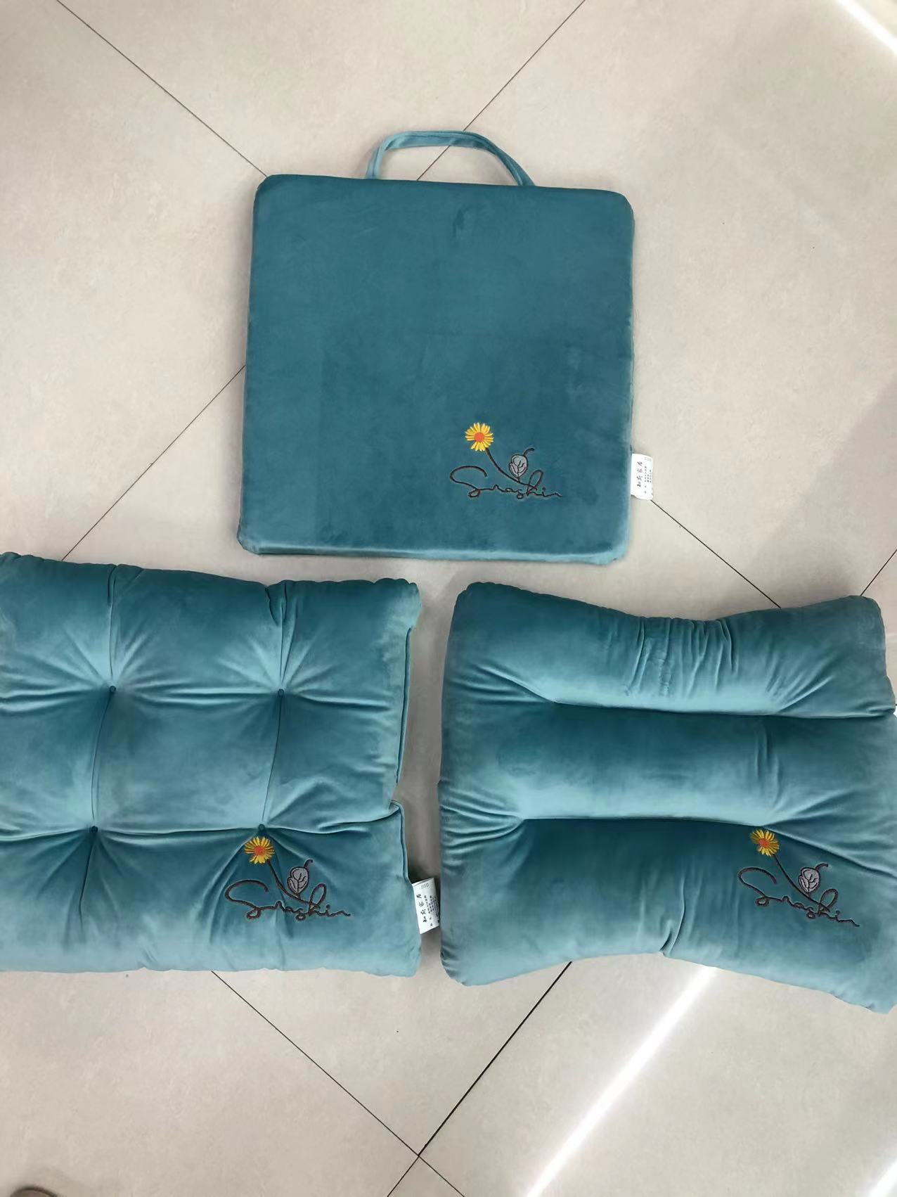 Factory direct sales of solid color four-hole pads wholesale hot sales Specification image