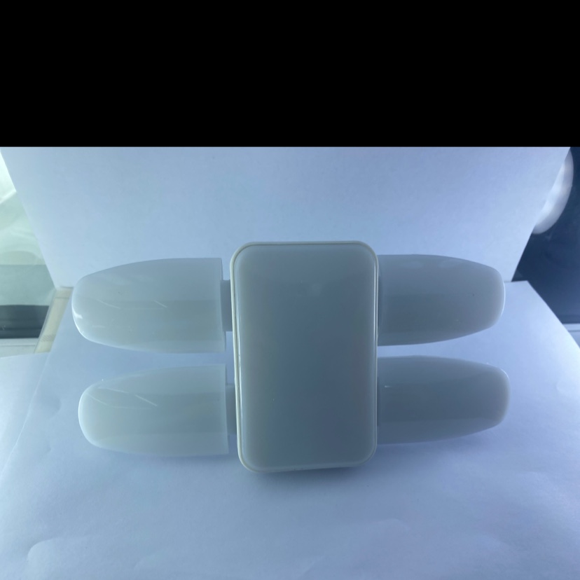 平行四叶灯LED图