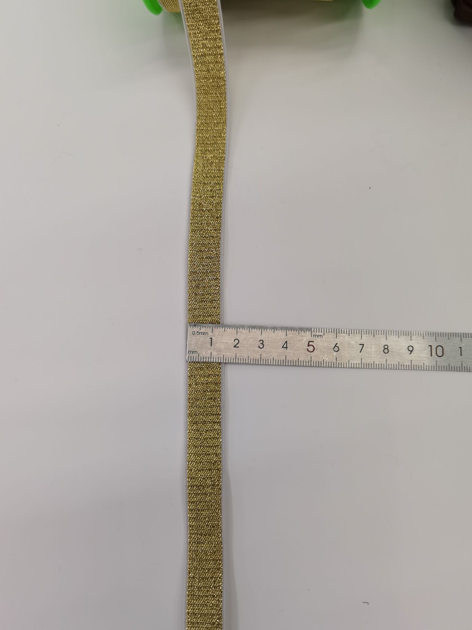 وكانت المبيعات المباشرة للصانع مشدودة بدرجة من 0.6 إلى 6.0. Specification image