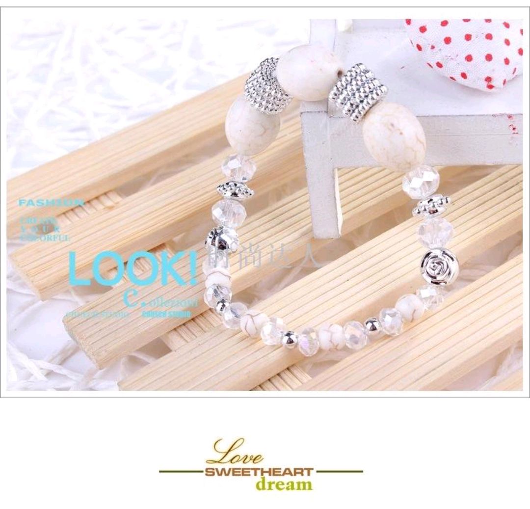 Strawberry crystal bracelet for ladies, original handcrafted beaded silver bracelet, cute bracelet details Picture