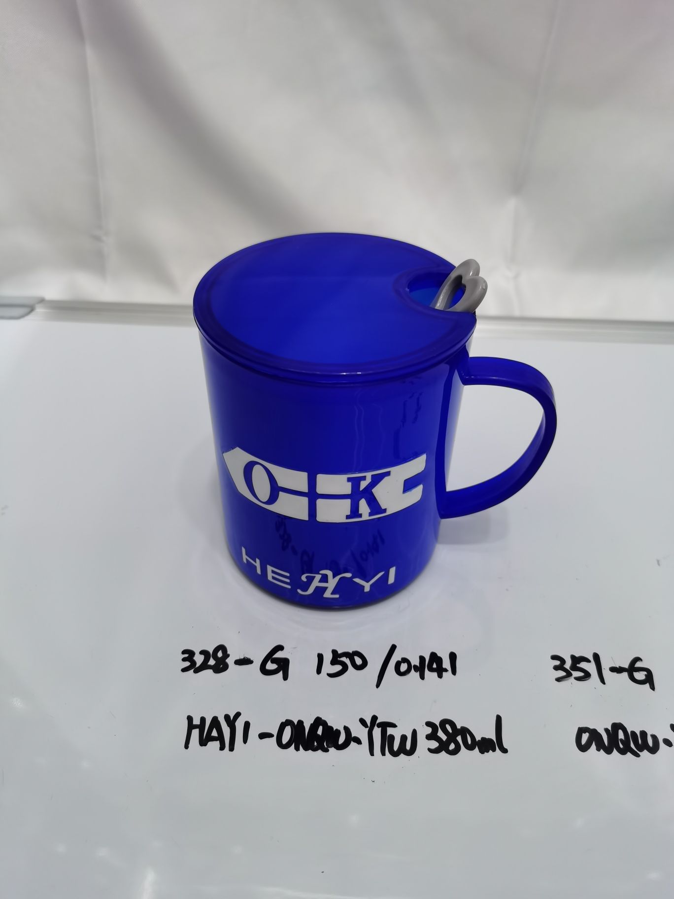塑料杯/PP塑料口杯/PP塑料口杯，带盖细节图