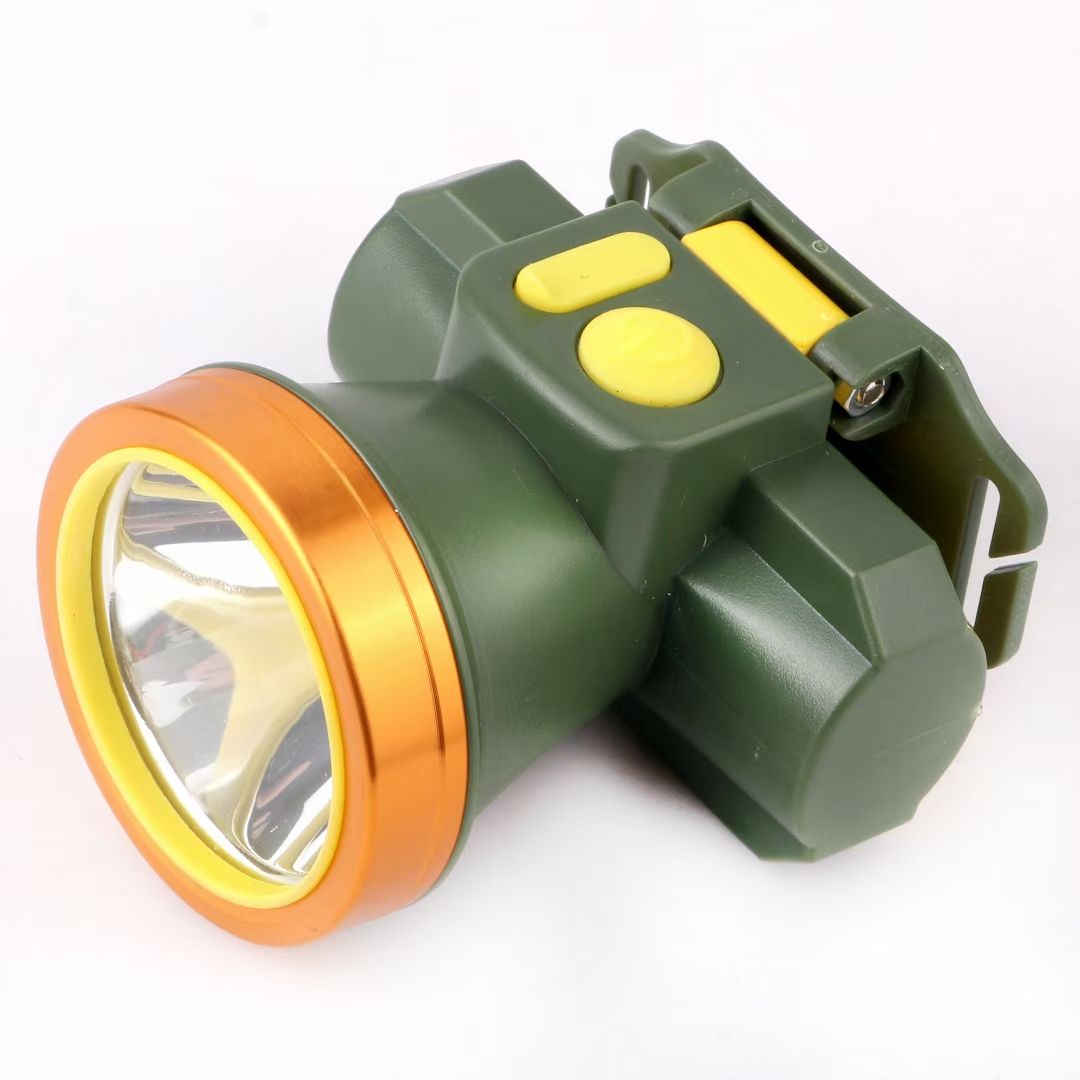 型号:XJ-4616，强光/中光/爆闪三种模式，DC直充，电池2000毫安，强光放电8-12小时！高硬度全新ABS材料