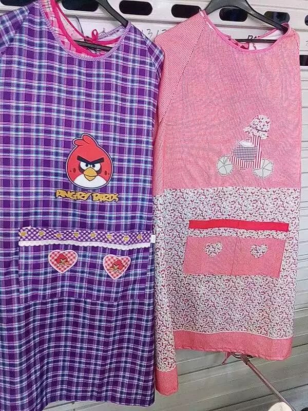Adult work clothes for work are dirt-proof details Picture