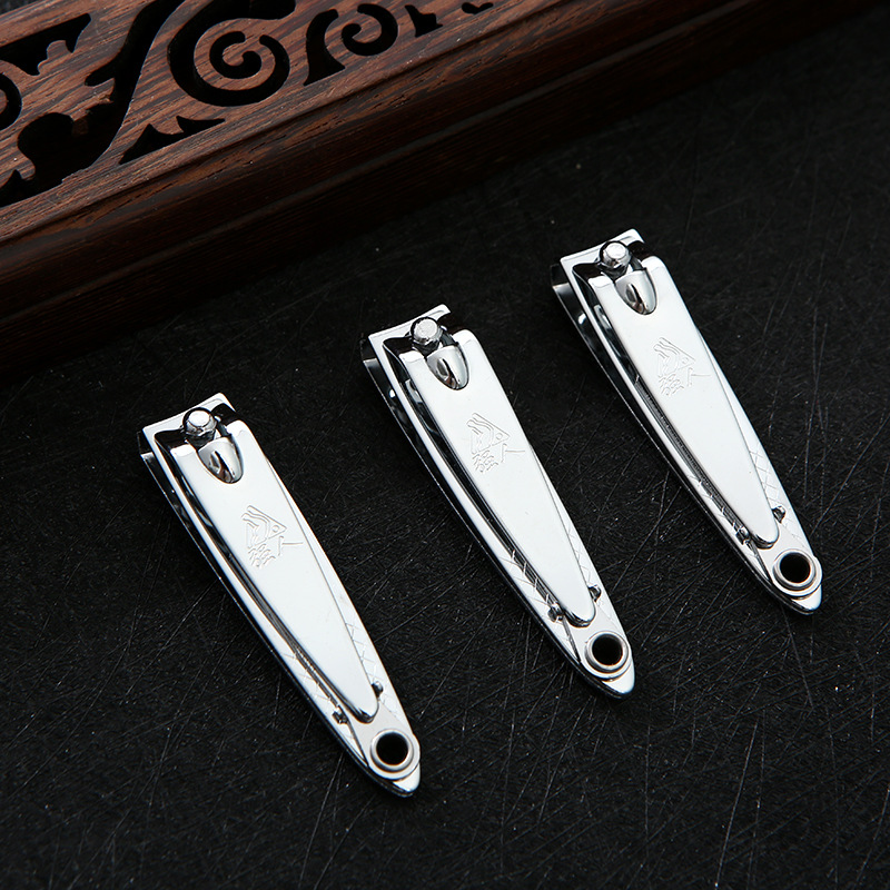 Factory direct supply of nail care tools: Strong Person Nail clippers QR602 portable flat-head nail clippers detail image 3