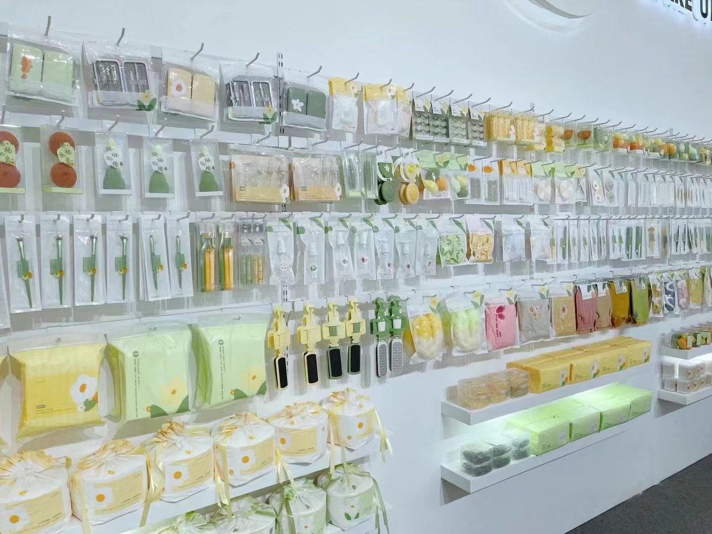 按摩带镜梳气垫弹性气囊梳子贵妇顺发负离子卷发梳印气垫梳详情图5