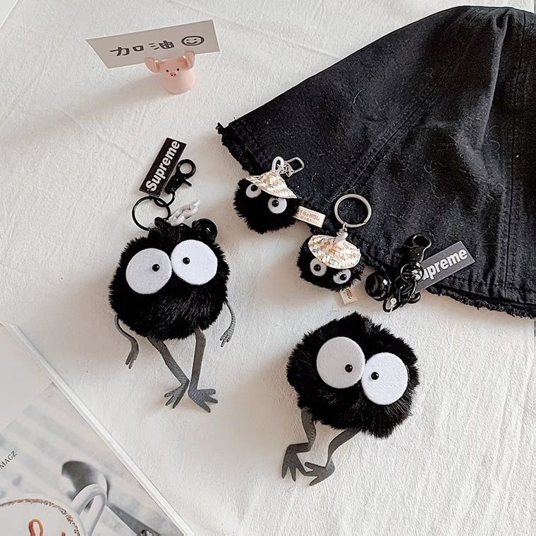 Small coal ball keychains, plush pendants, schoolbags, small pendants, couple accessories, cute cartoon dolls, key chains, gifts Specification image