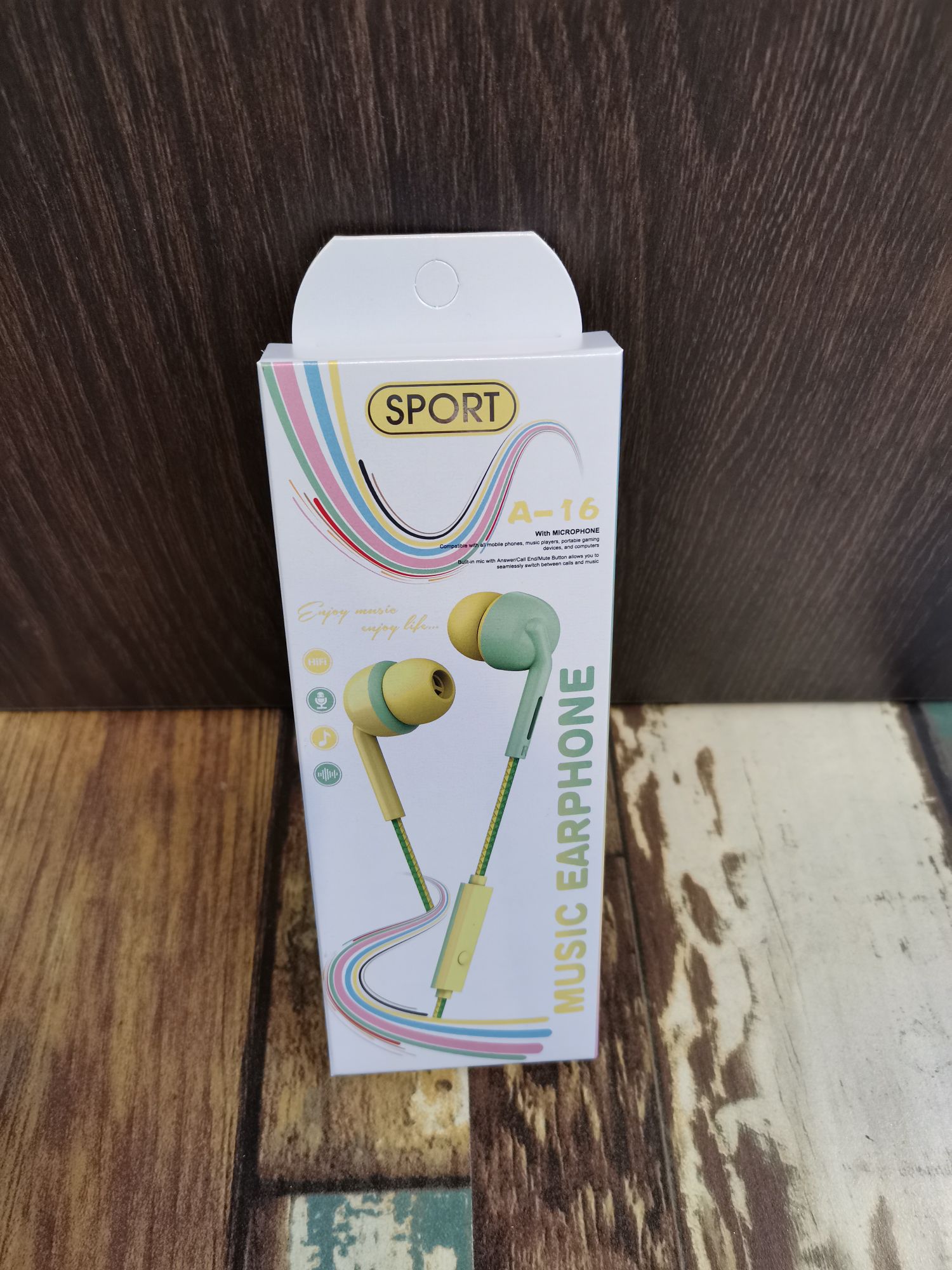 Guangdong Suoge brand A-16 mobile phone headphones, in-ear headsets, MP3 earbuds, wired headphones, small headphones, fashionable and creative products Application Scenario