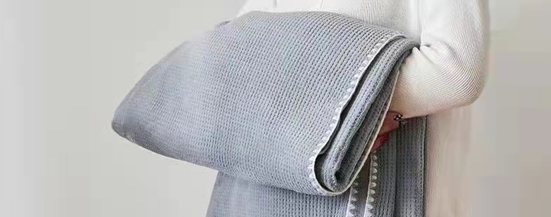 牛奶绒华夫格毯产品图