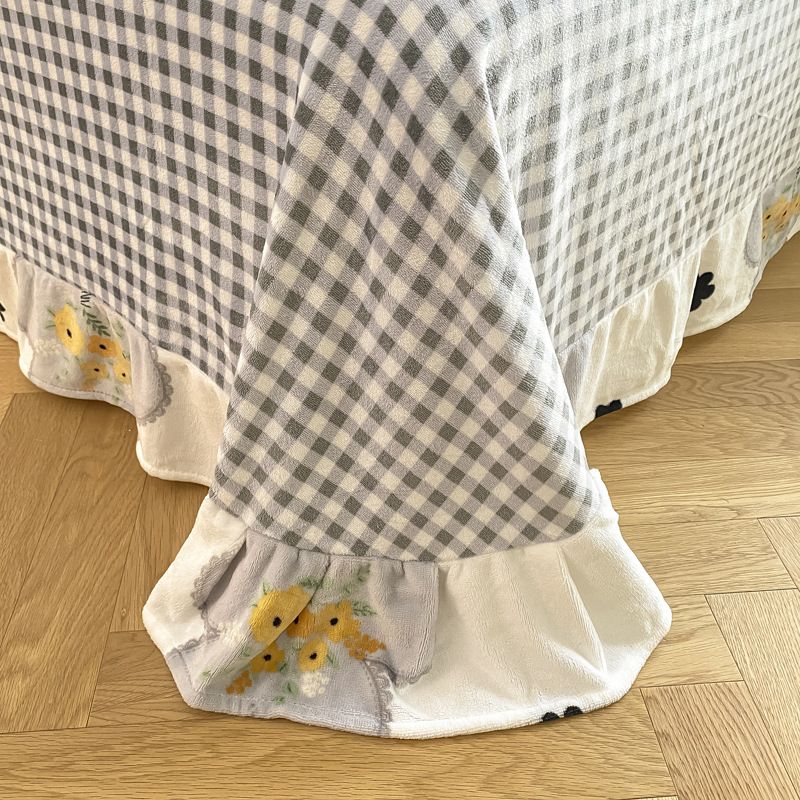 Milk Velvet 4-Piece Set Solid Color Naked Sleeping Thickened Bed Sheet Cover Simple Pillowcase Student Dormitory Bedding Kit full figure