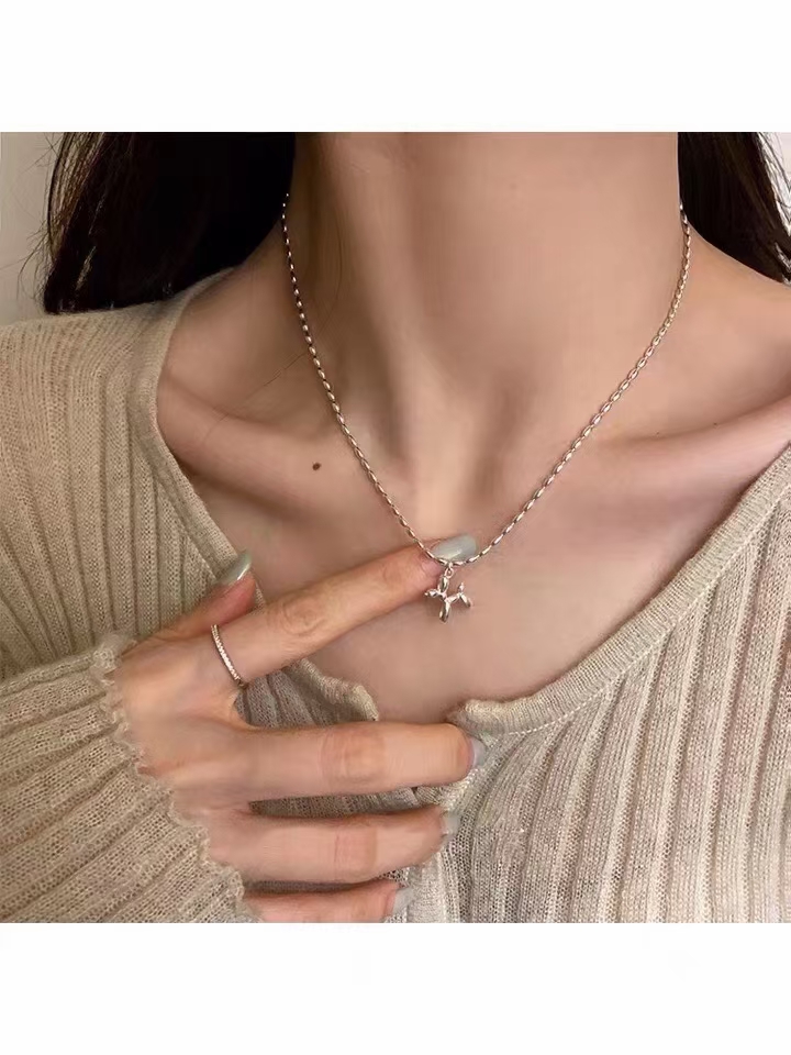 木马项链产品图