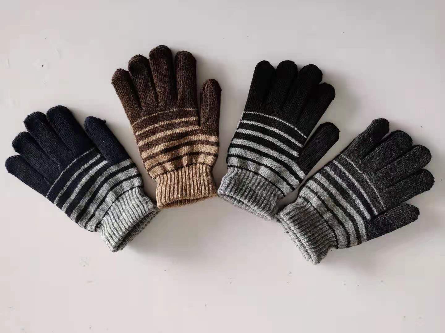 Men's gloves Specification image