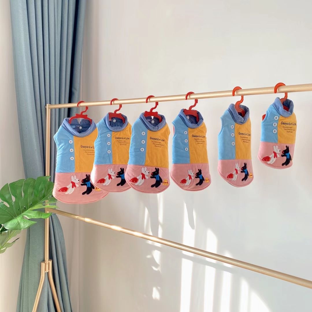 宠物用品！所有尺码均为无袖

开胸按扣，方便穿脱，最爱的一款棉服！详情图1