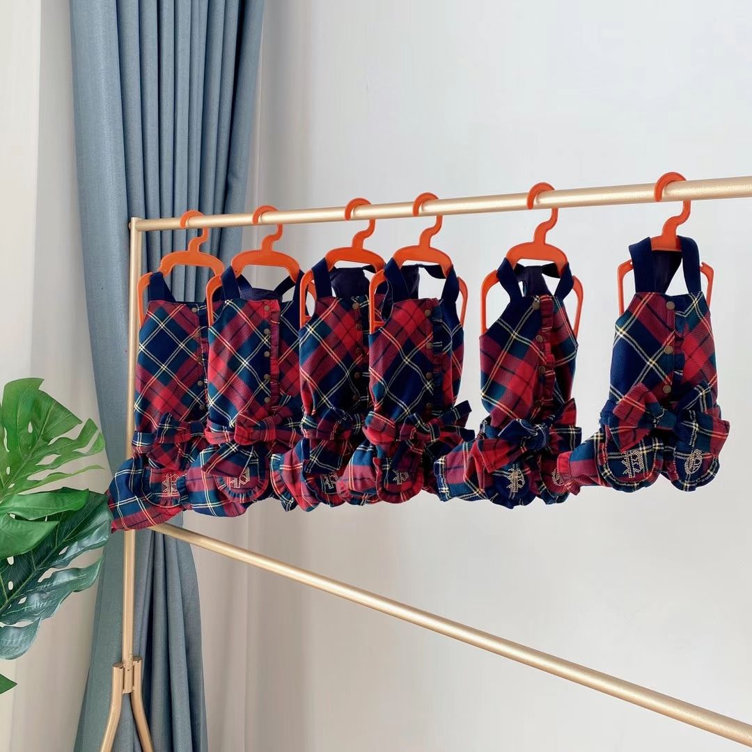 宠物用品！好看的毛衣裙，日系风

日本是有类似款的，卖价都在500+软妹币详情2