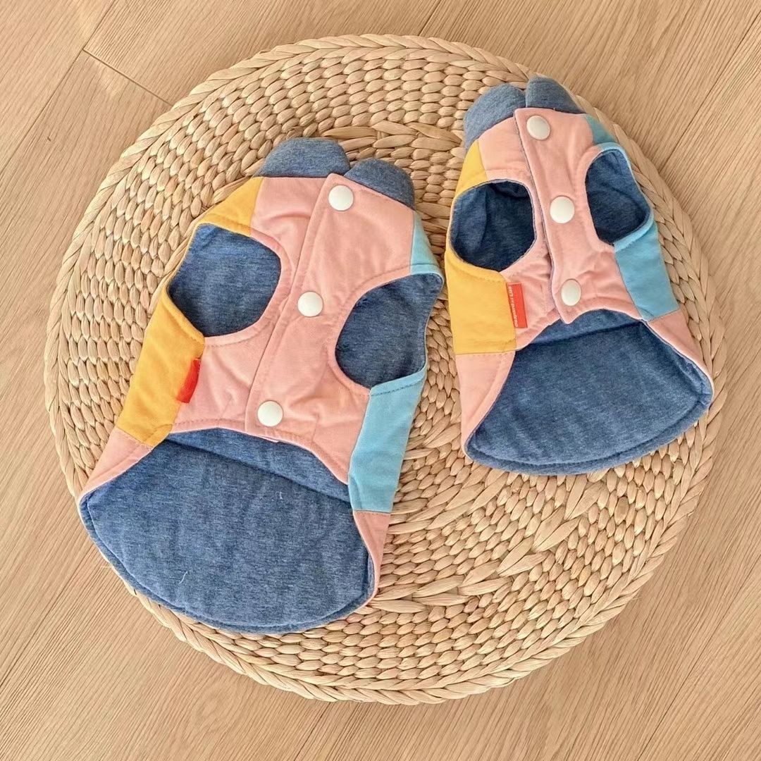 狗狗服装实物图