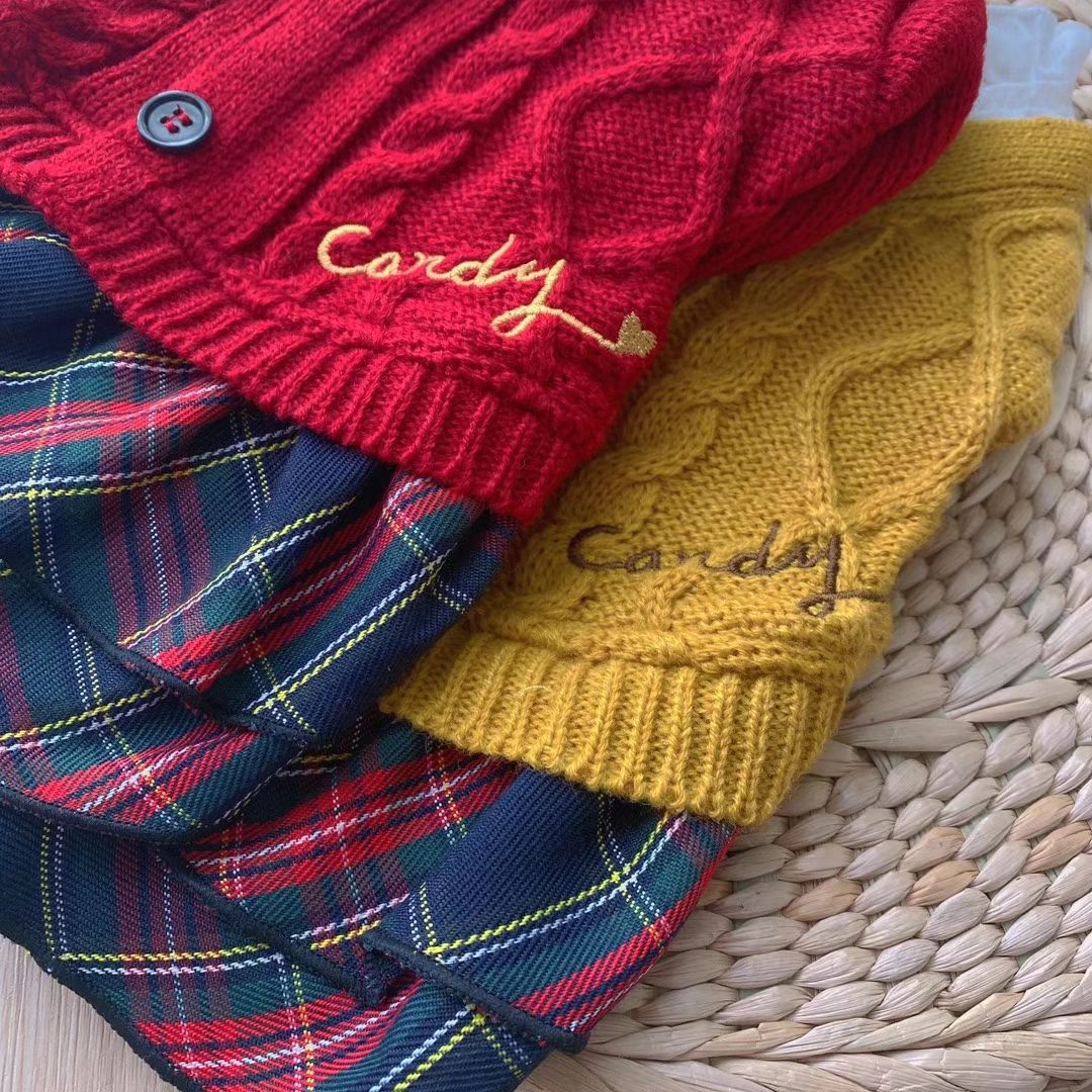 狗狗服装实物图