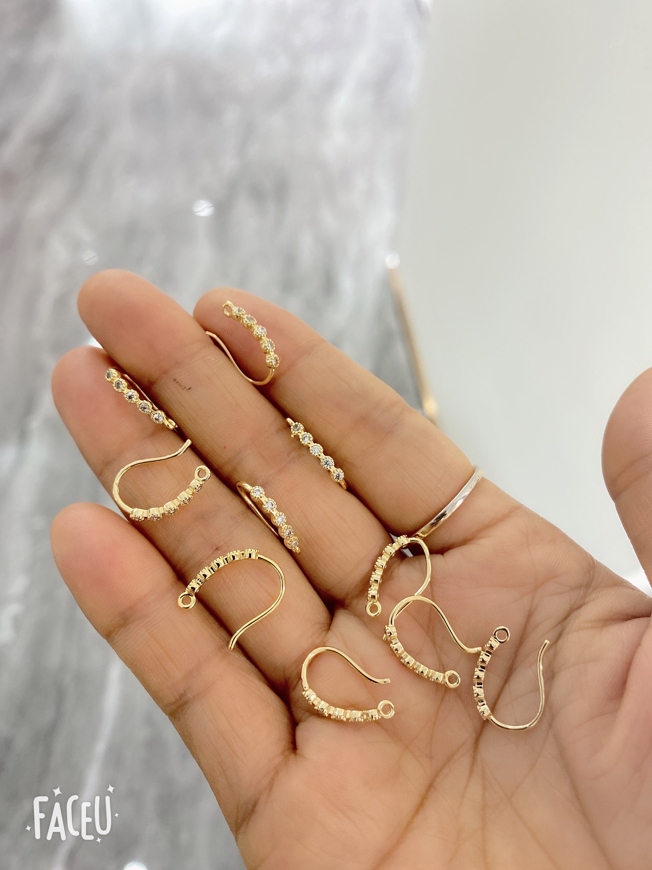 Zhongxing Jewelry Zircon ear hooks are versatile details Picture