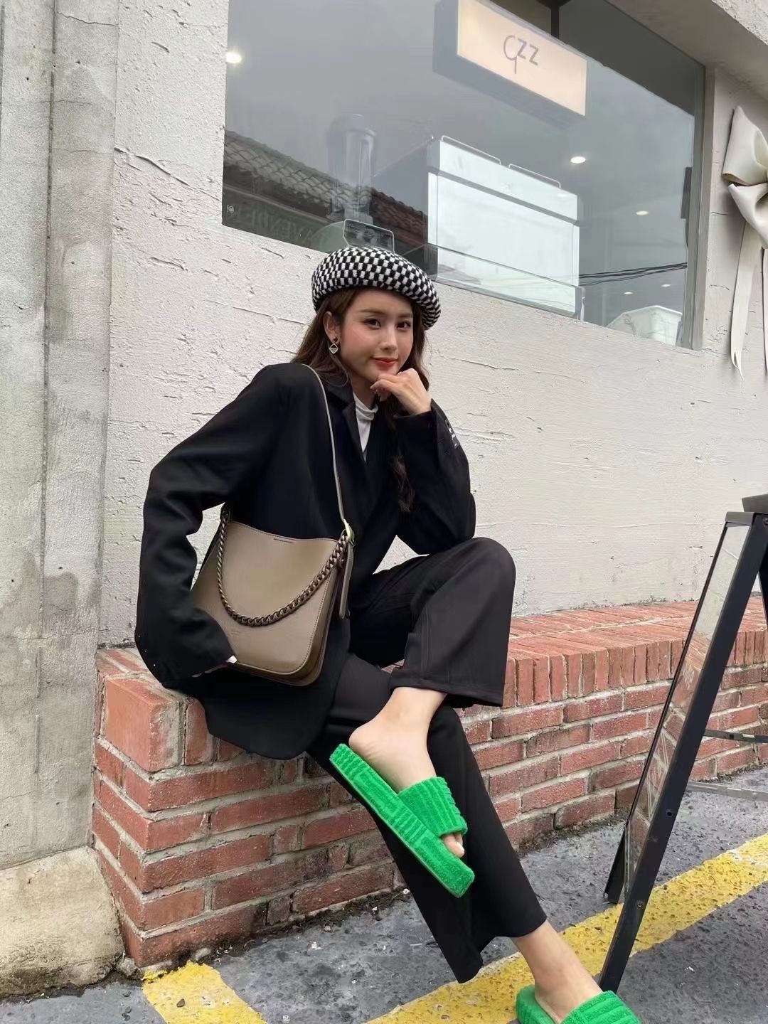 女包/腋下包细节图
