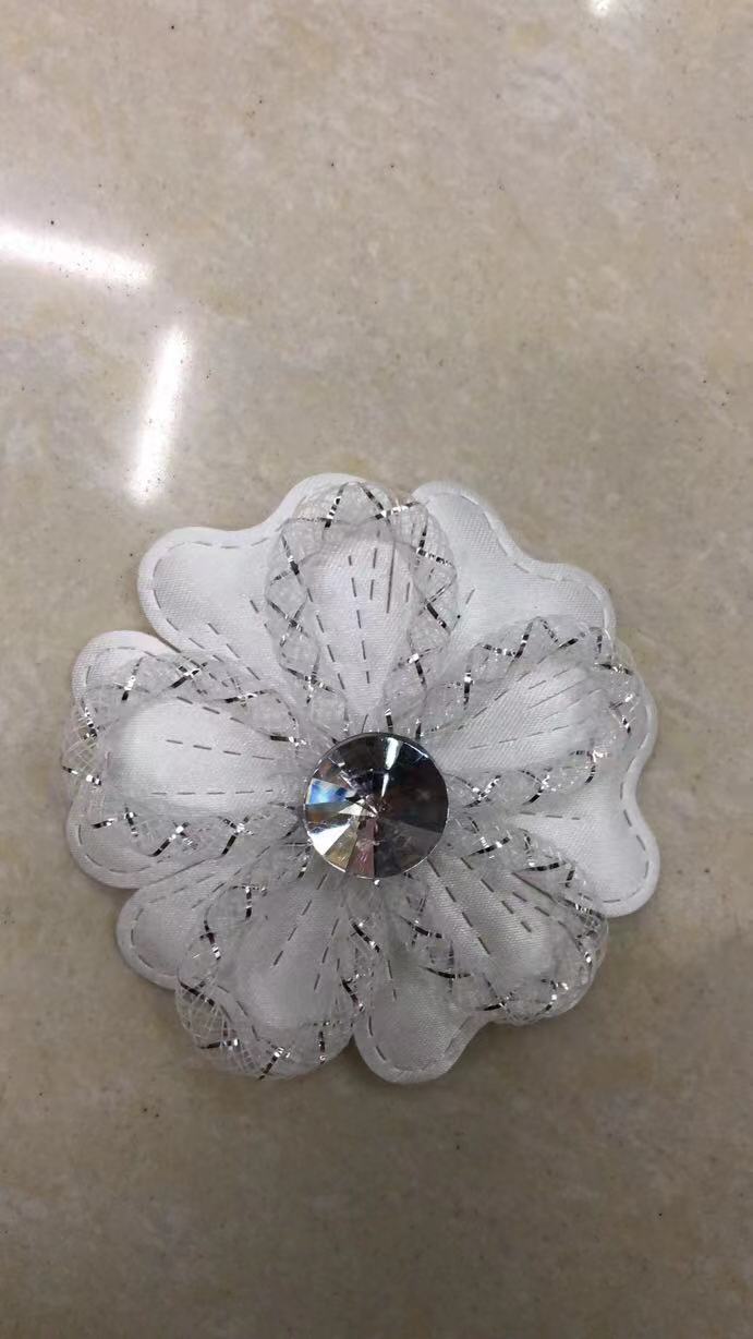 005 White With Diamond Small Flower Textile Accessories Diy full figure