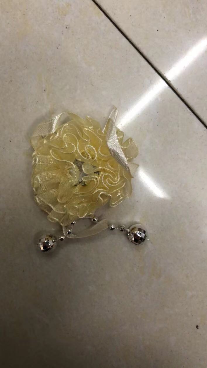 03 Yellow Flower Light Yellow Ribbon Metal Pendant full figure