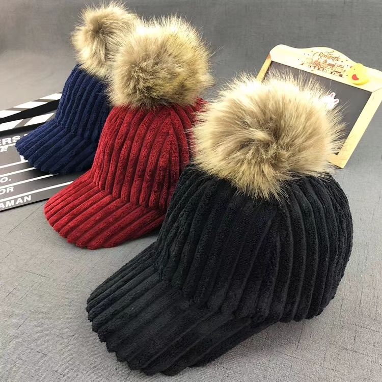 鸭舌帽/毛球细节图