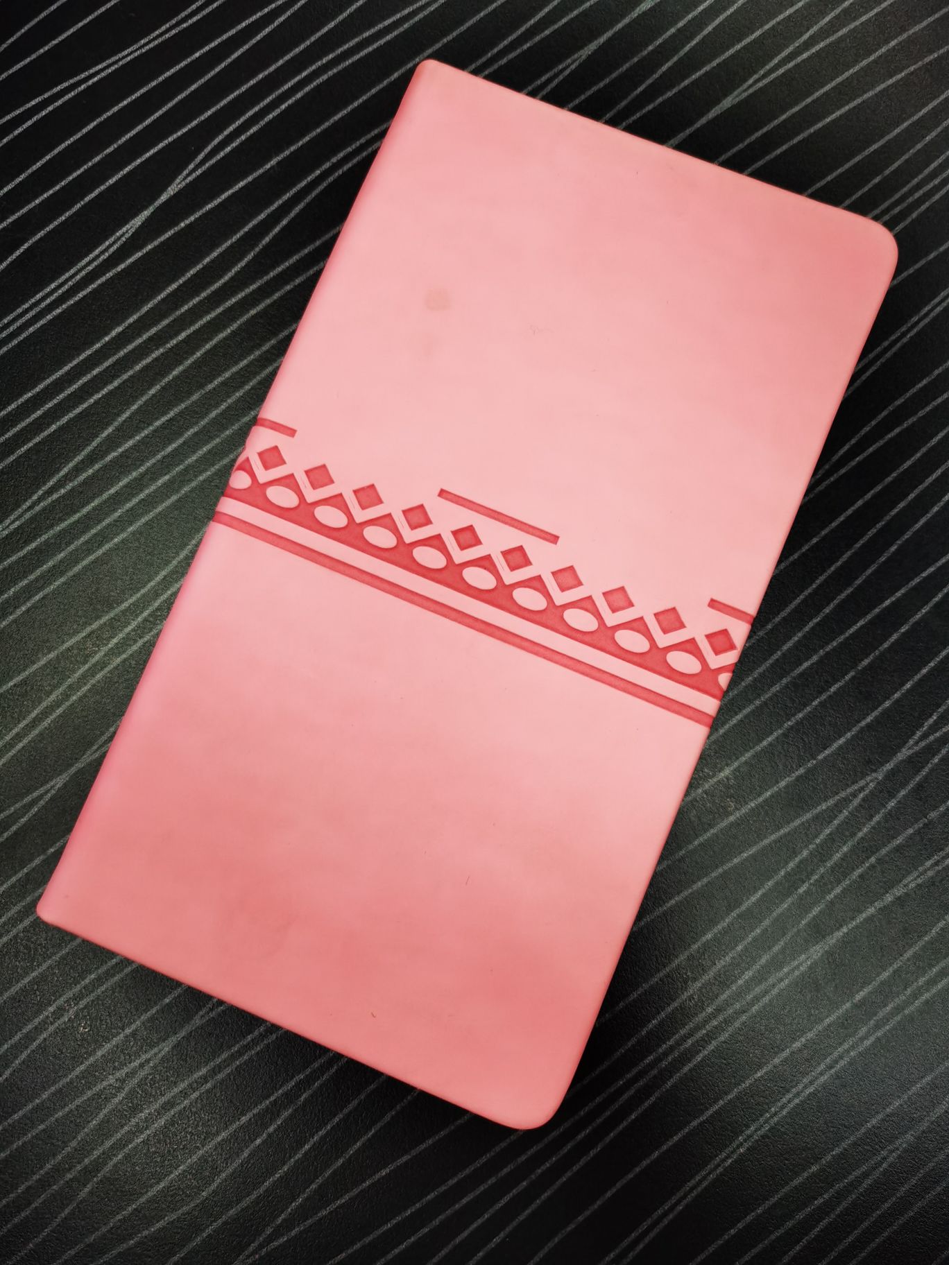 笔记本记事本日记本本子白底实物图