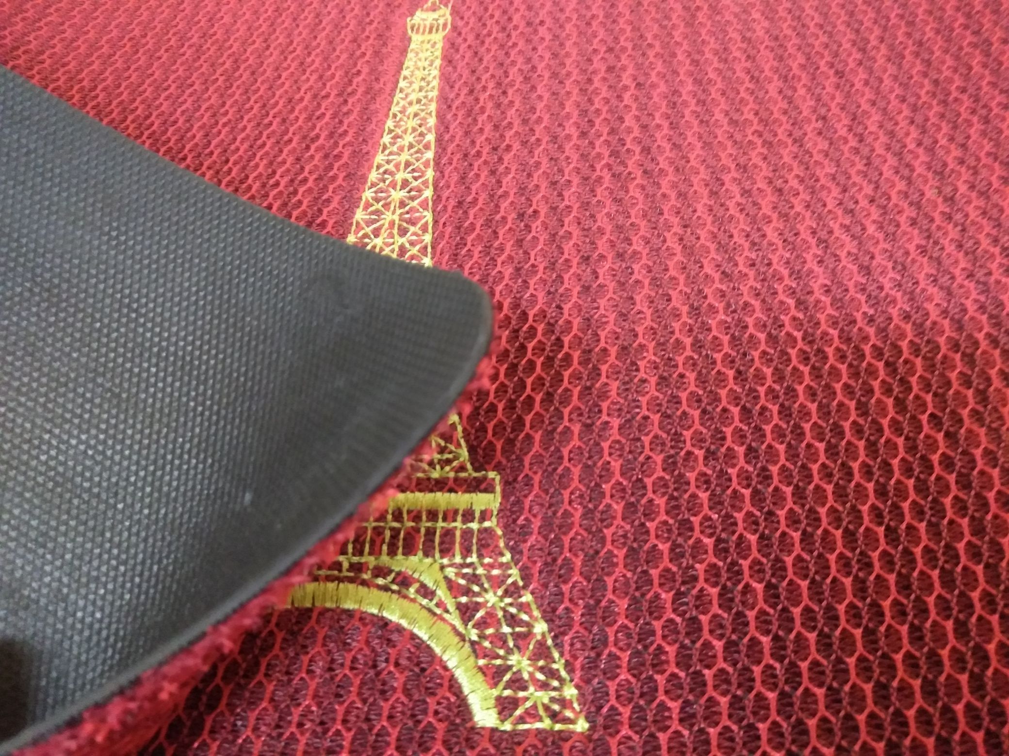 蜂窝垫绣花40*60详情图4