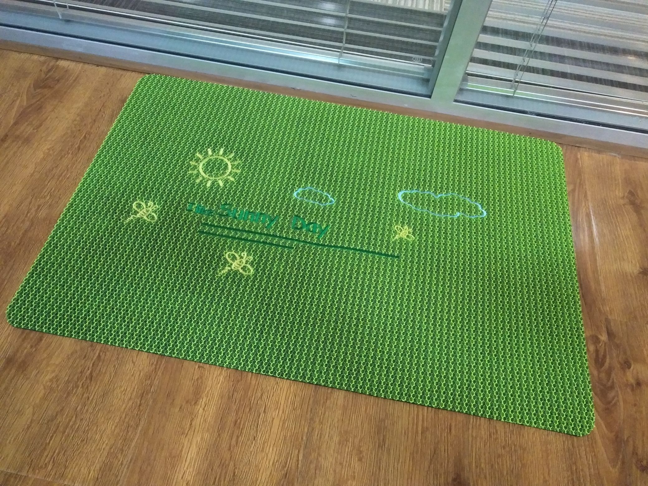 爬行垫/地毯/地毯白底实物图