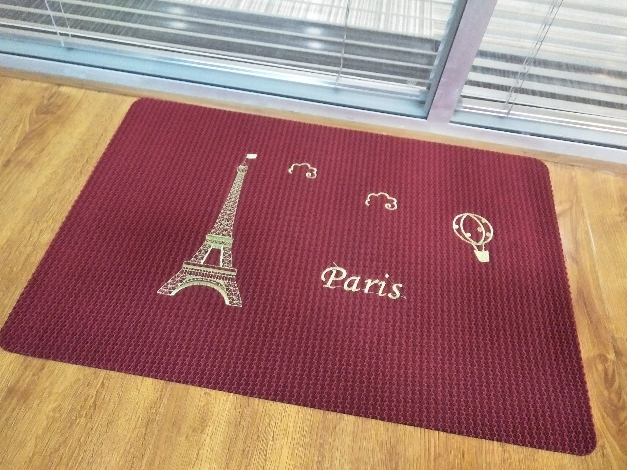 蜂窝垫绣花40*60详情图2