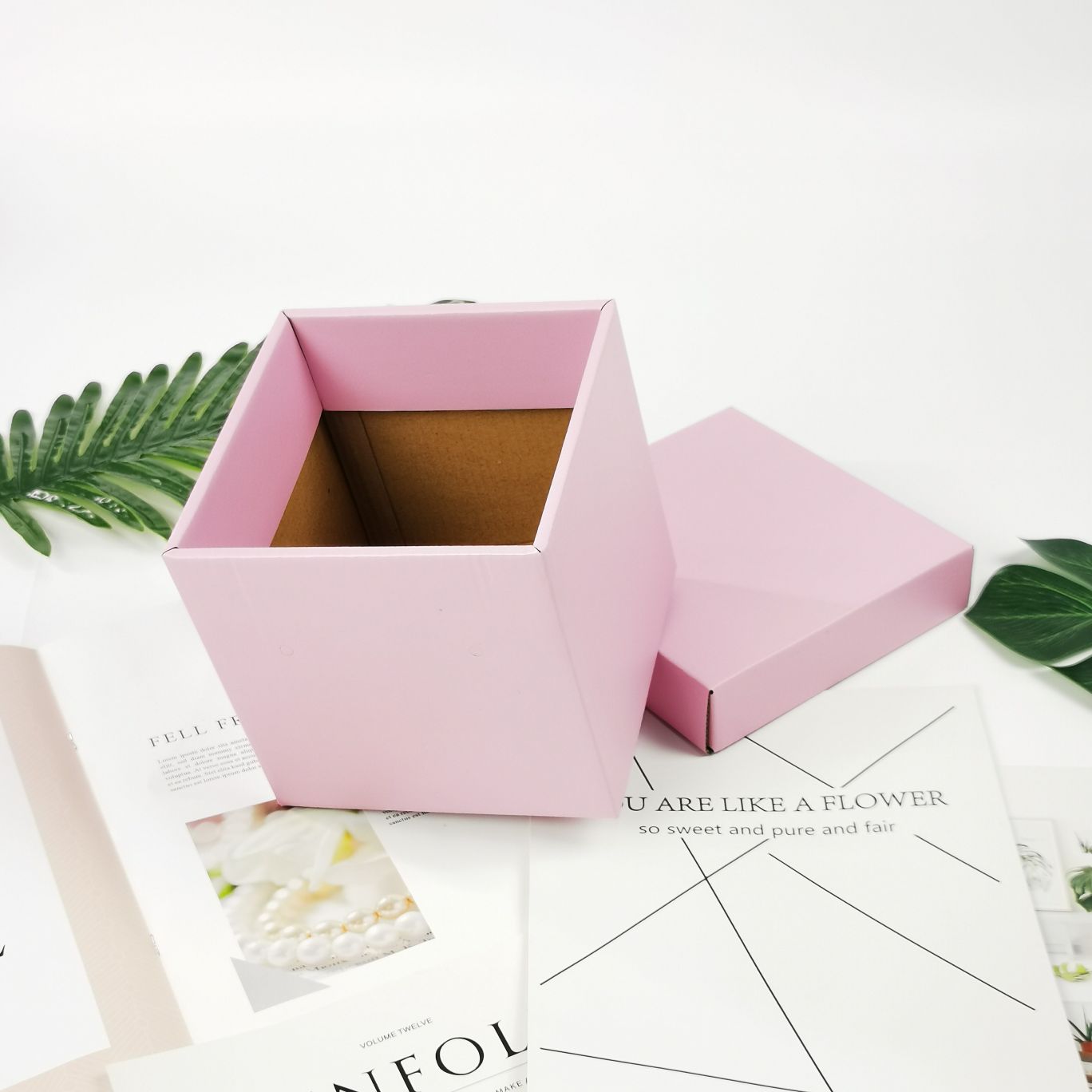 粉色正方形瓦楞盒礼品盒喜糖盒零食盒礼物盒收纳盒生日礼盒详情4