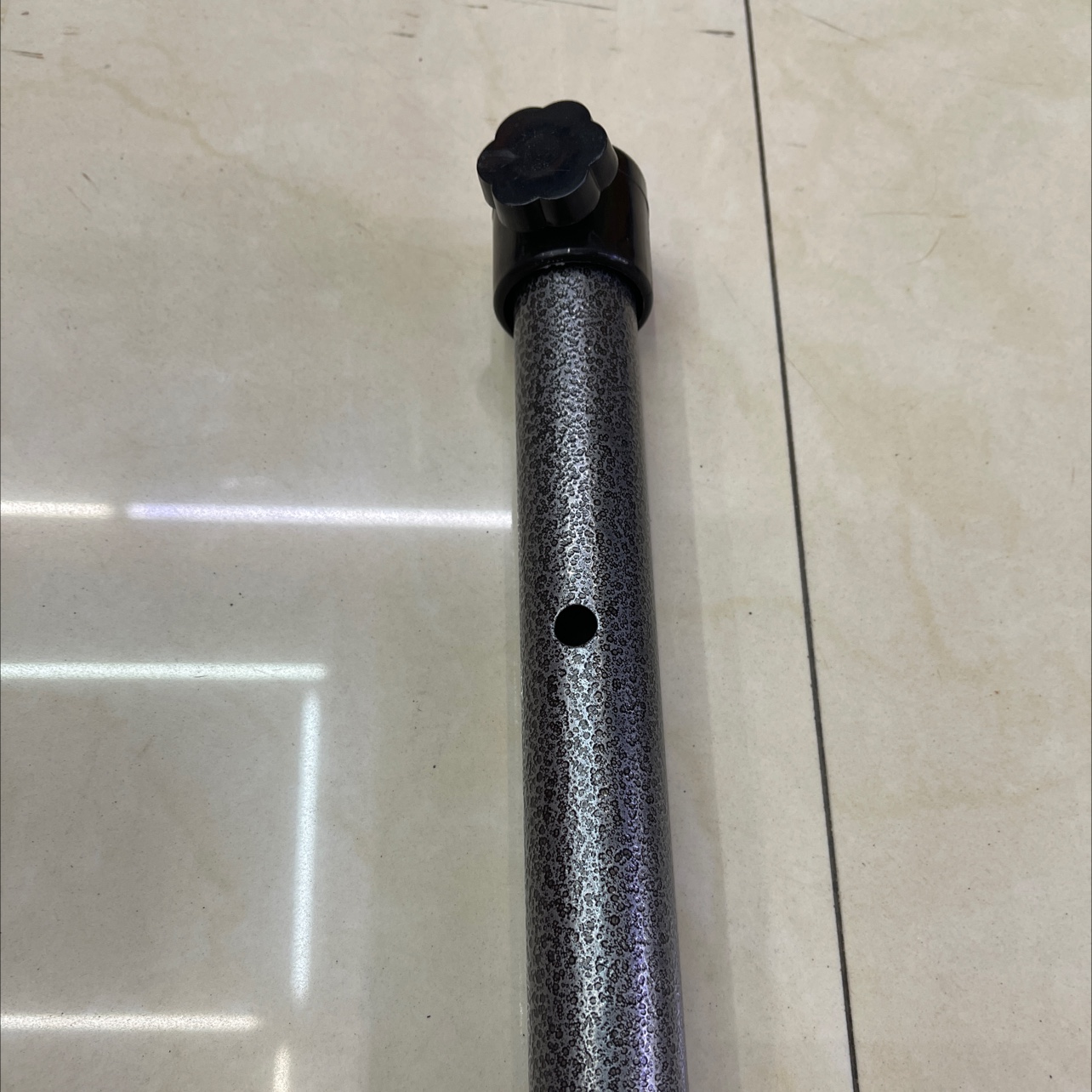 太阳伞下杆产品图